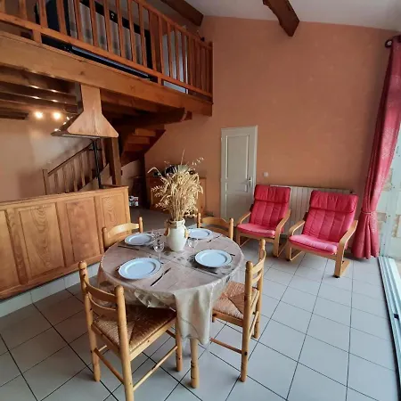 Les Essards, 2 Pieces, 3 Personnes - Fr-1-653-130 *