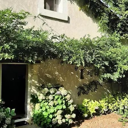 Les Essards, 2 Pieces, 3 Personnes - Fr-1-653-130 * Les Essards (Charente)